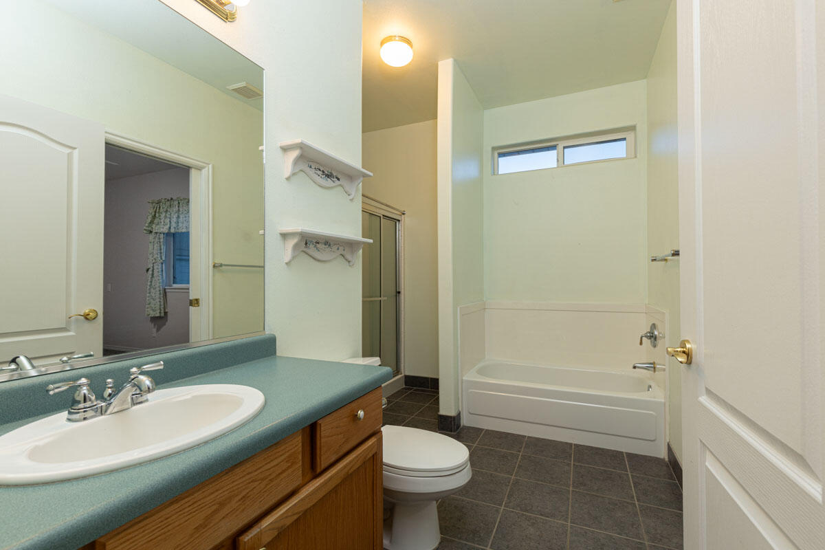 1794 S Cross Hollow DR