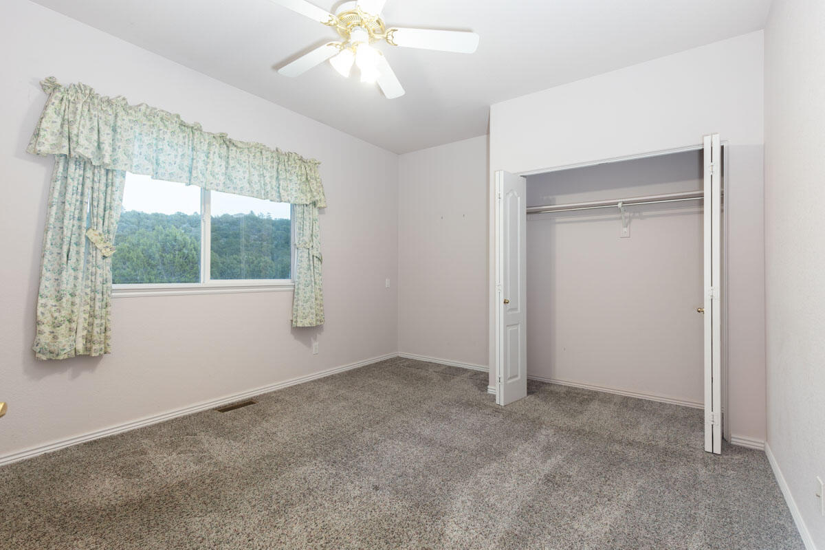 1794 S Cross Hollow DR