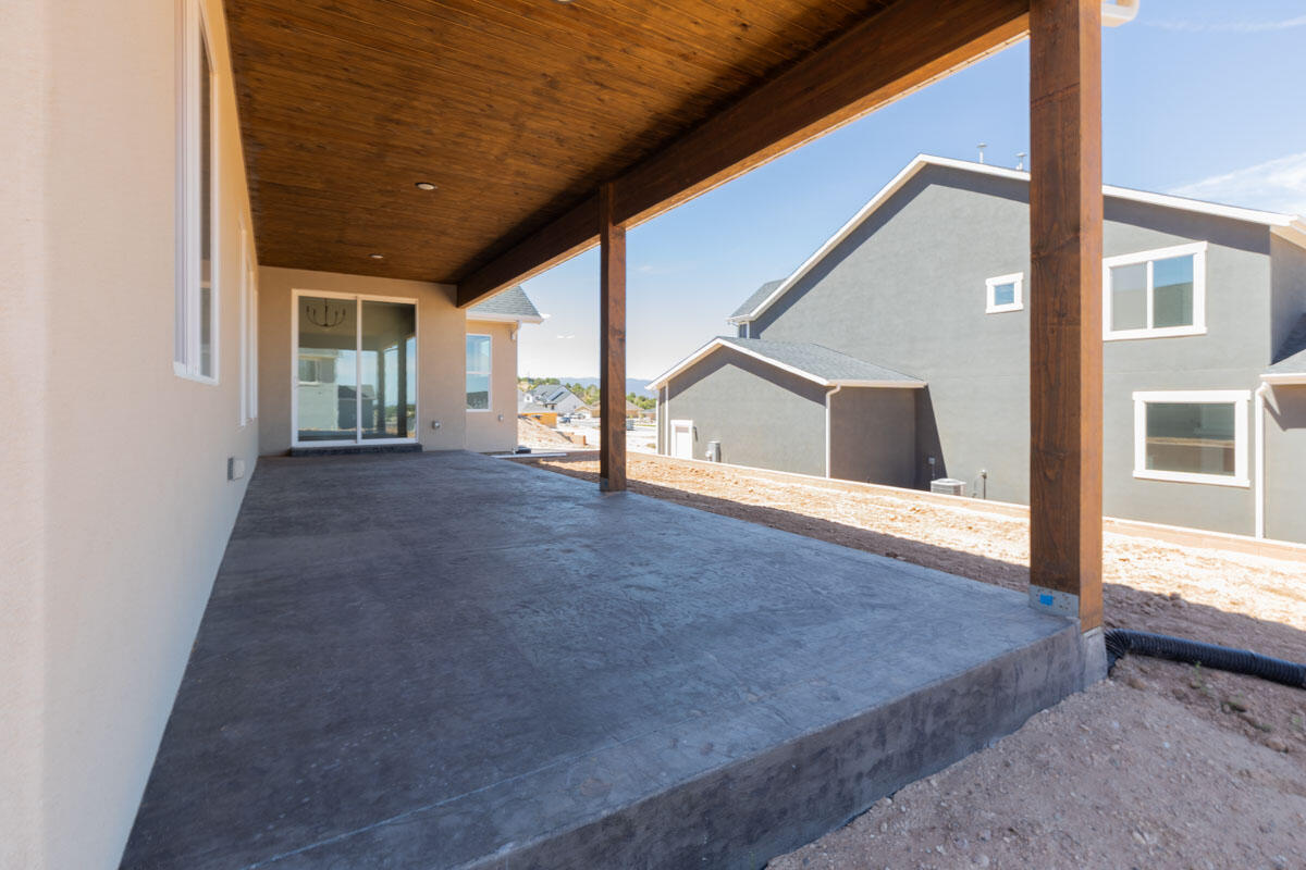 502 S Foundation Trail
