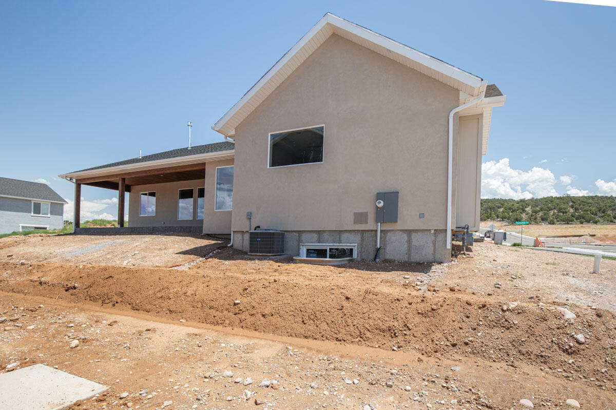502 S Foundation Trail