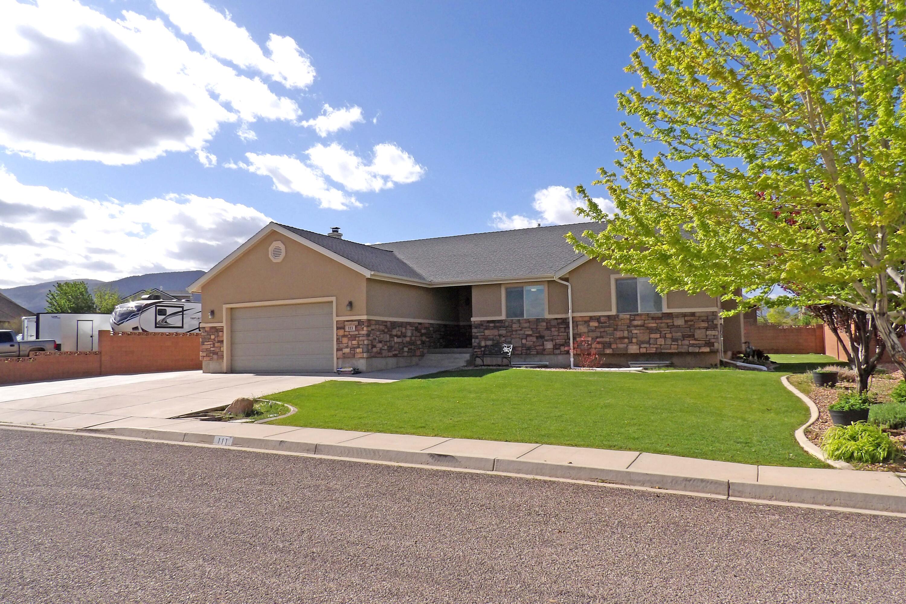 111 W 2925 N, CIR CIR