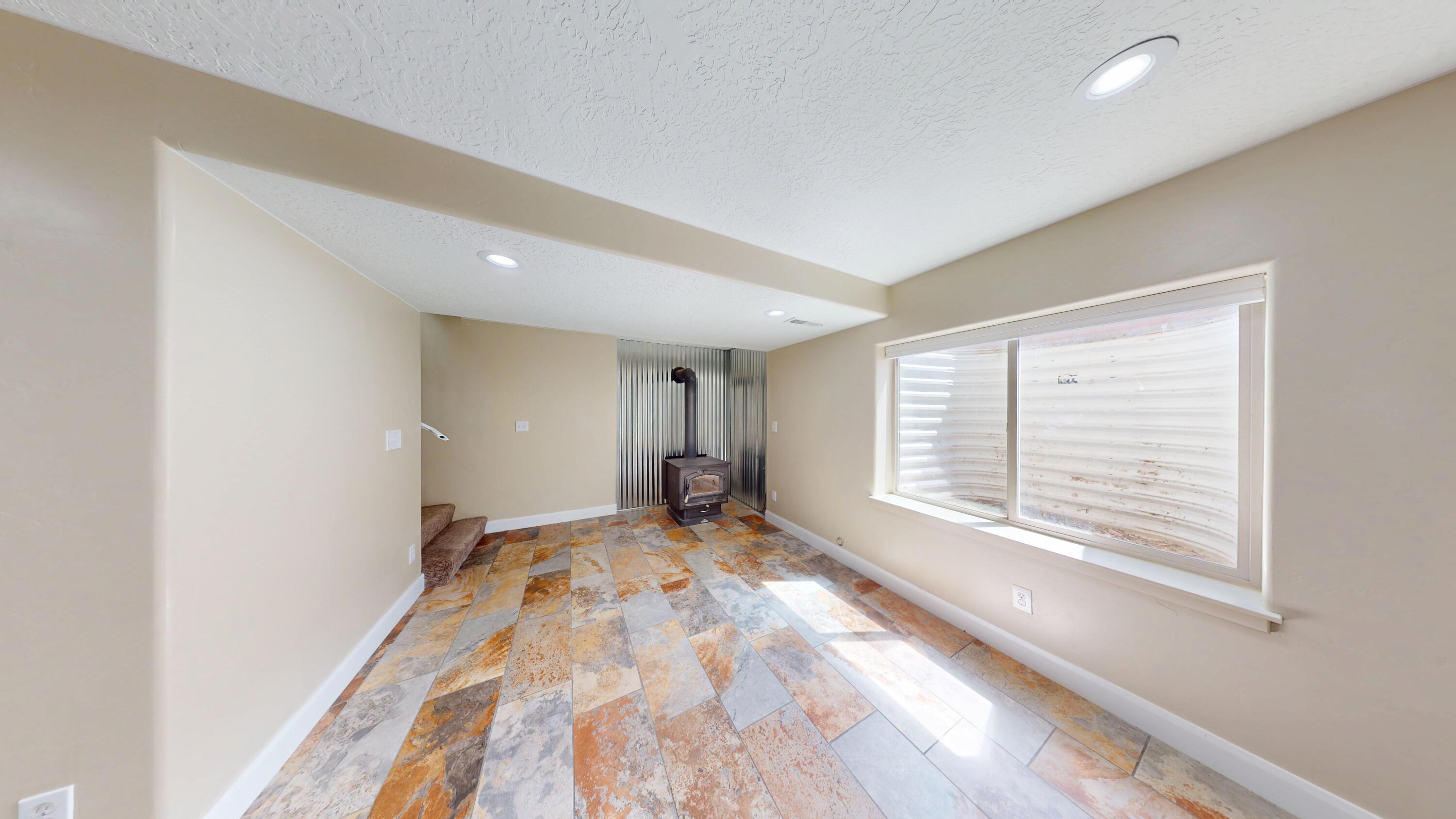 111 W 2925 N, CIR CIR