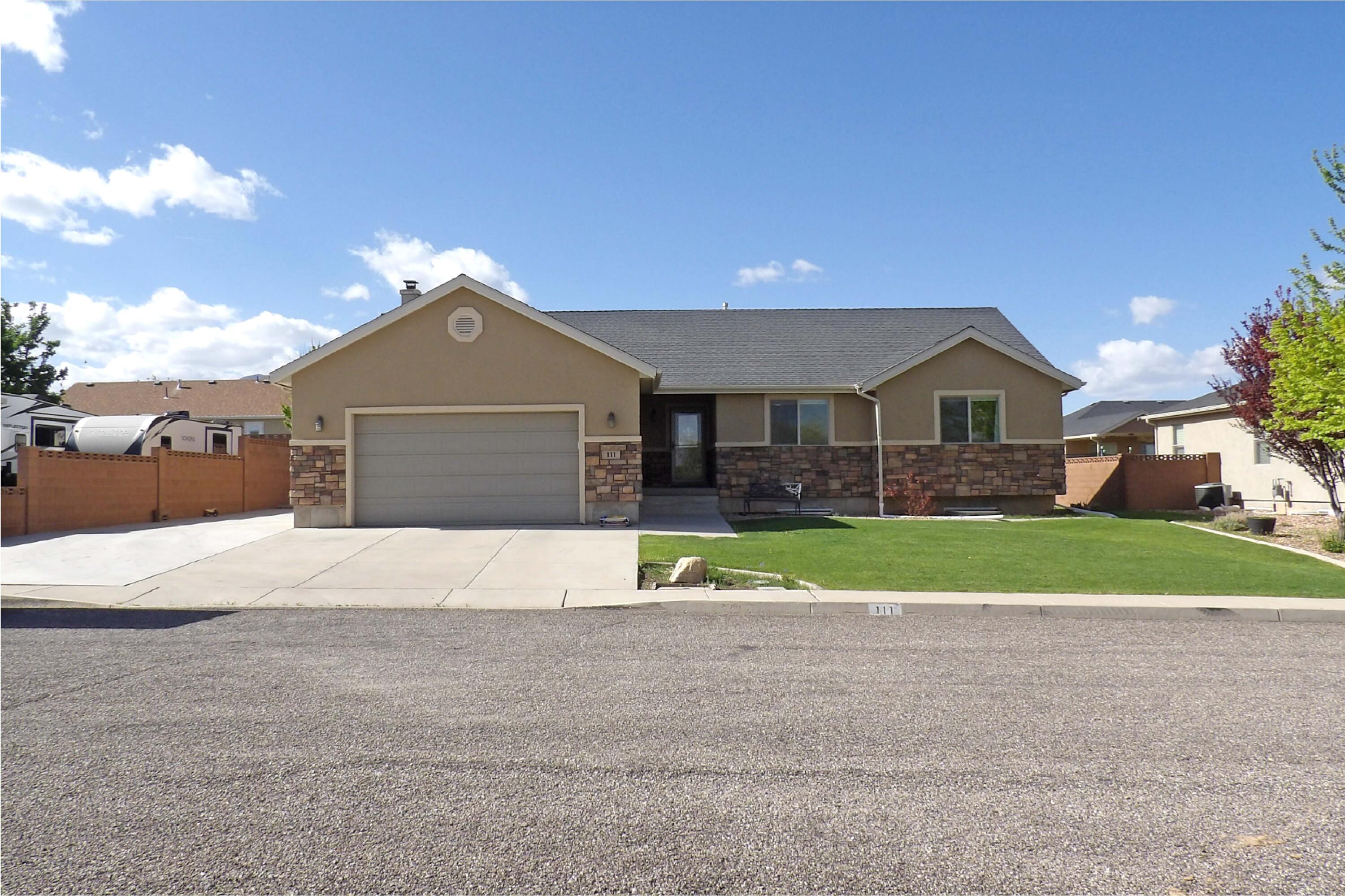 111 W 2925 N, CIR CIR