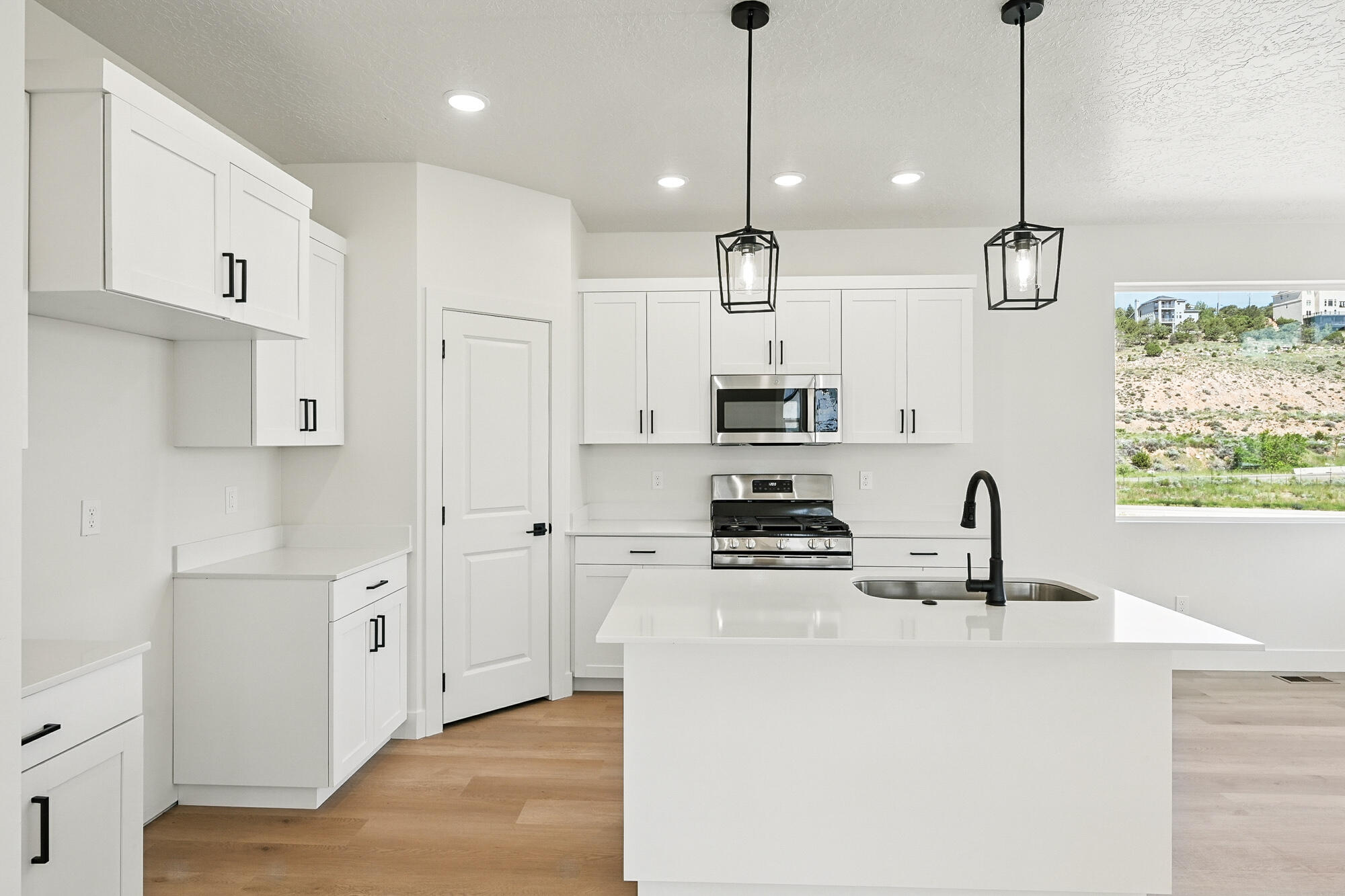 740 S Liberty Cove DR