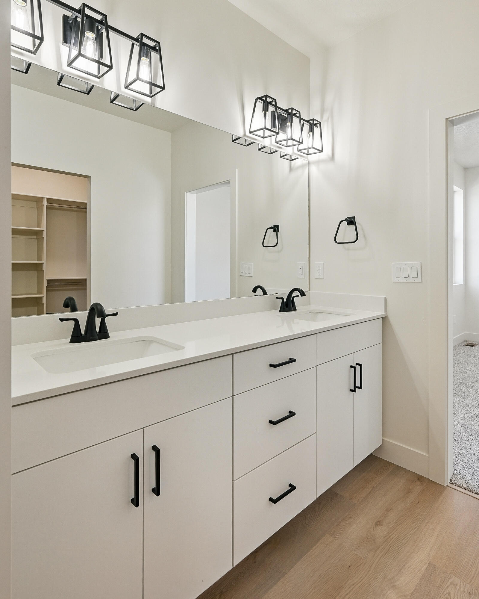 740 S Liberty Cove DR