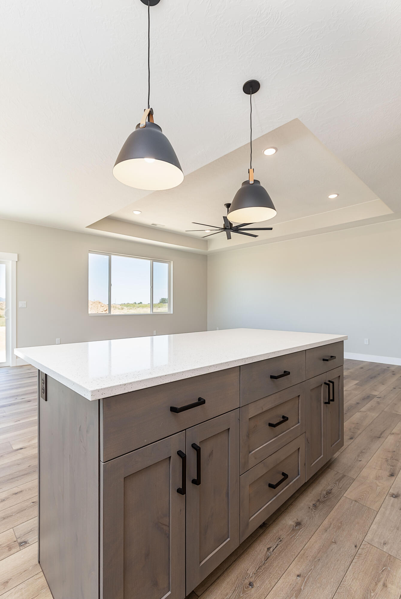 1170 N Yucca (3325 West)