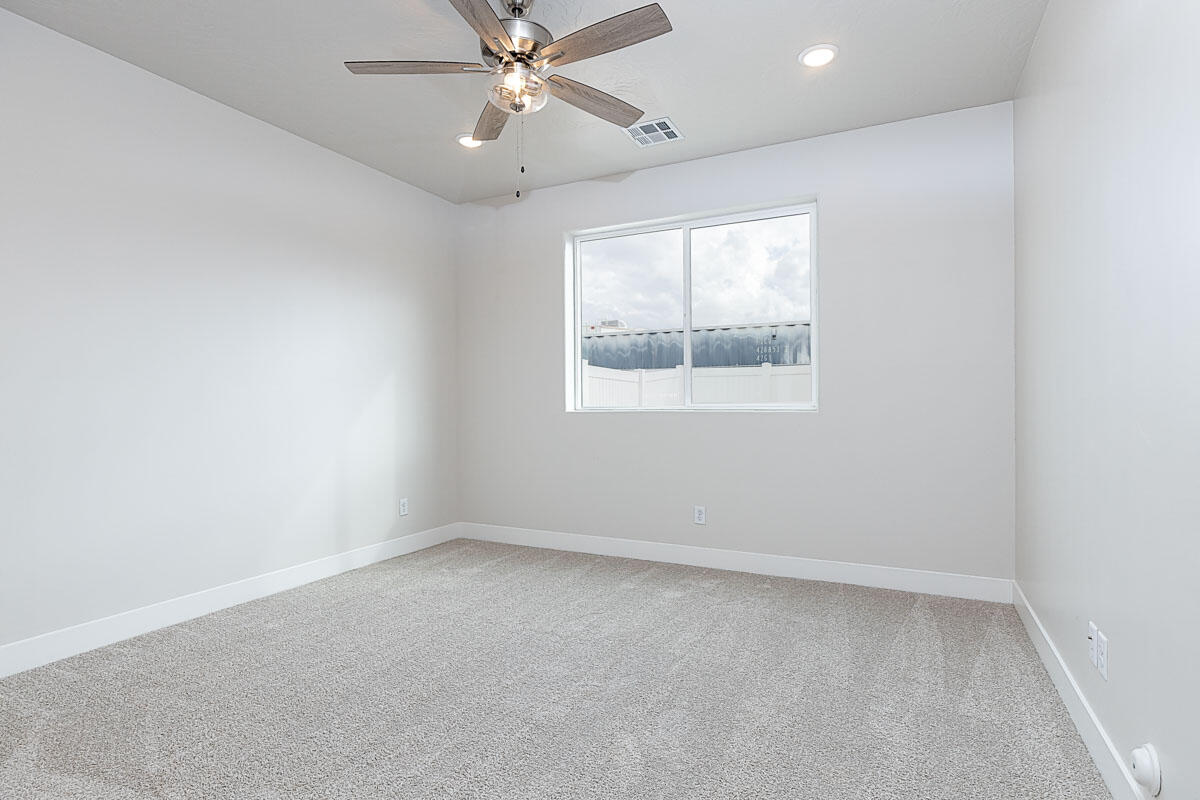 2604 N Clark Parkway N, Cedar City