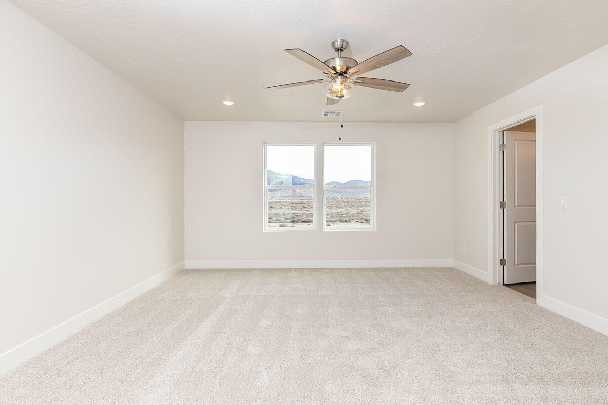 2612 N Clark Parkway