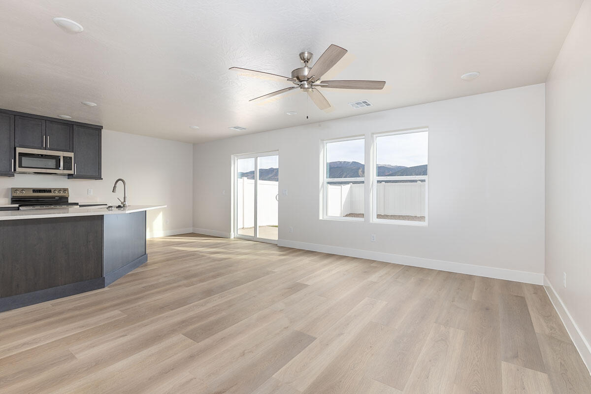 2612 N Clark Parkway