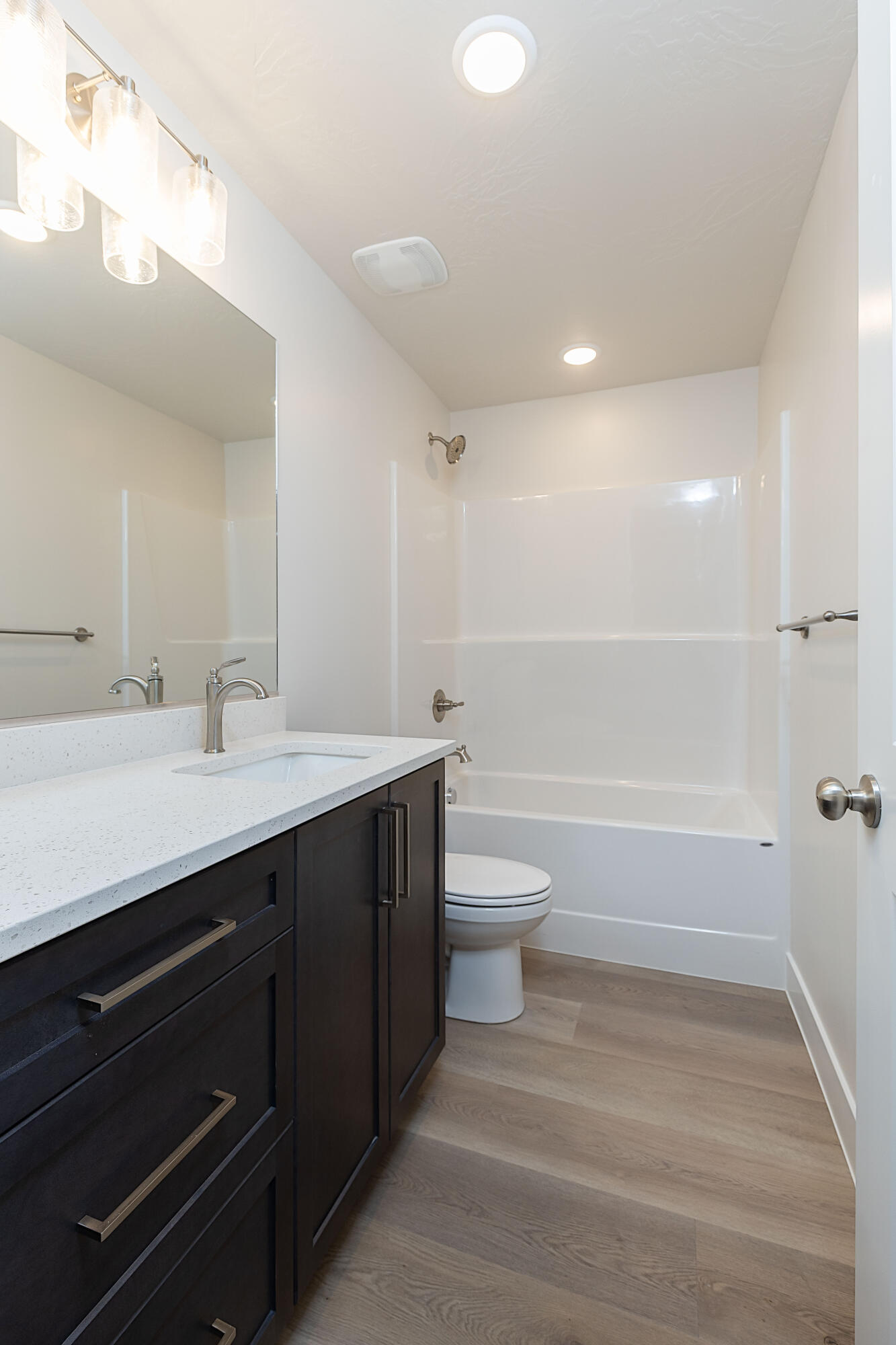 2614 N Clark Parkway