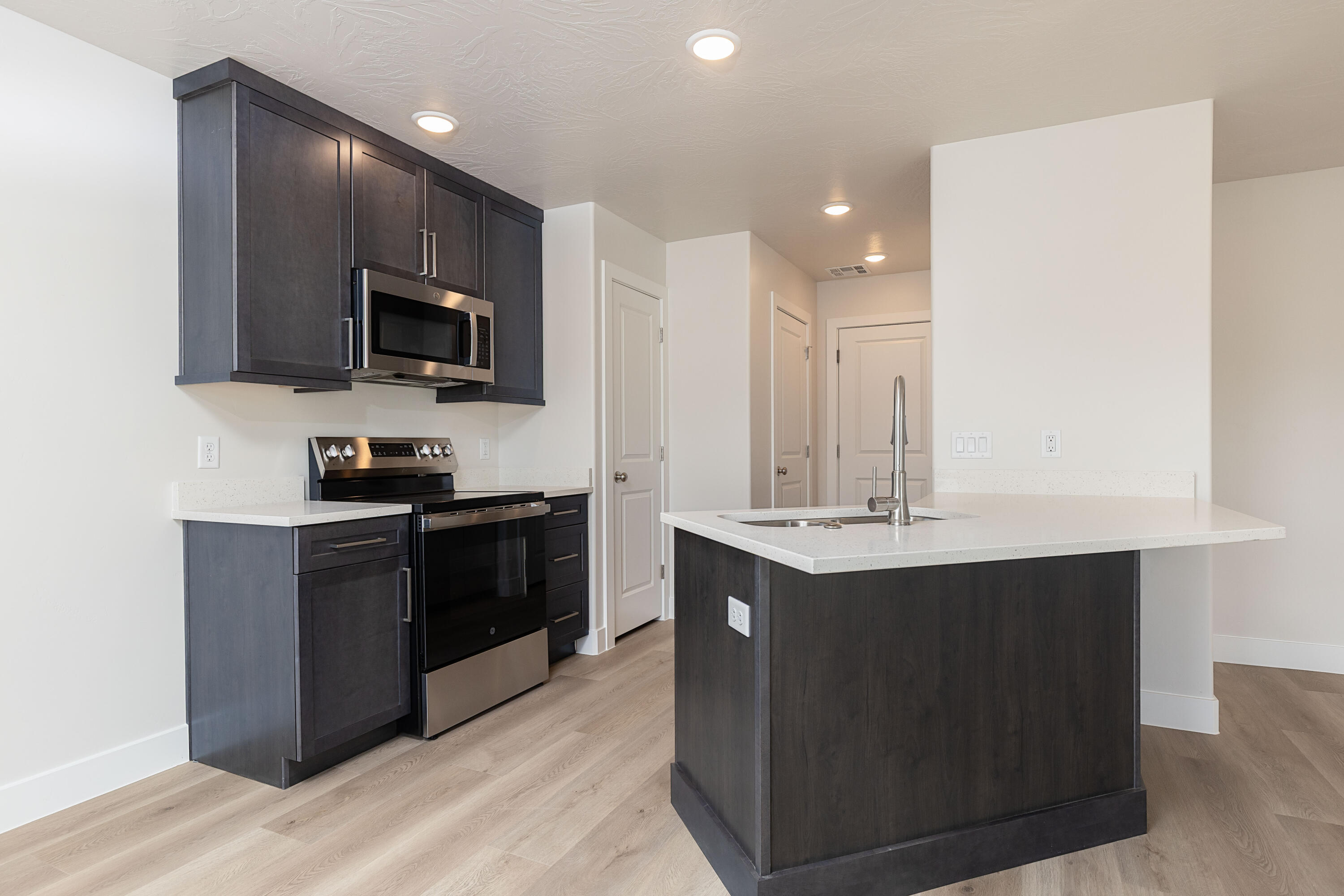 2614 N Clark Parkway