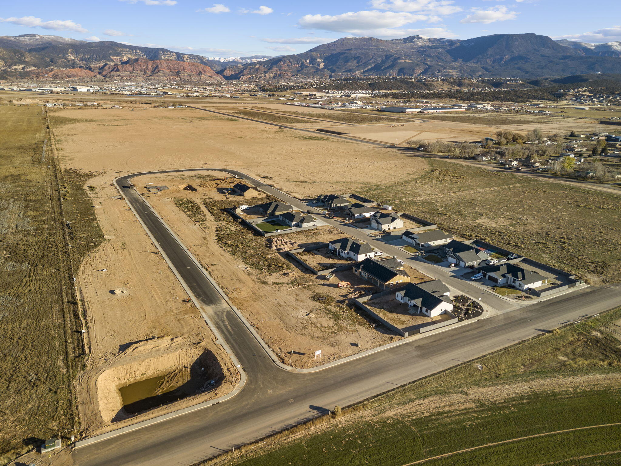 3835 W 975 N, Ph 3 Lot 4