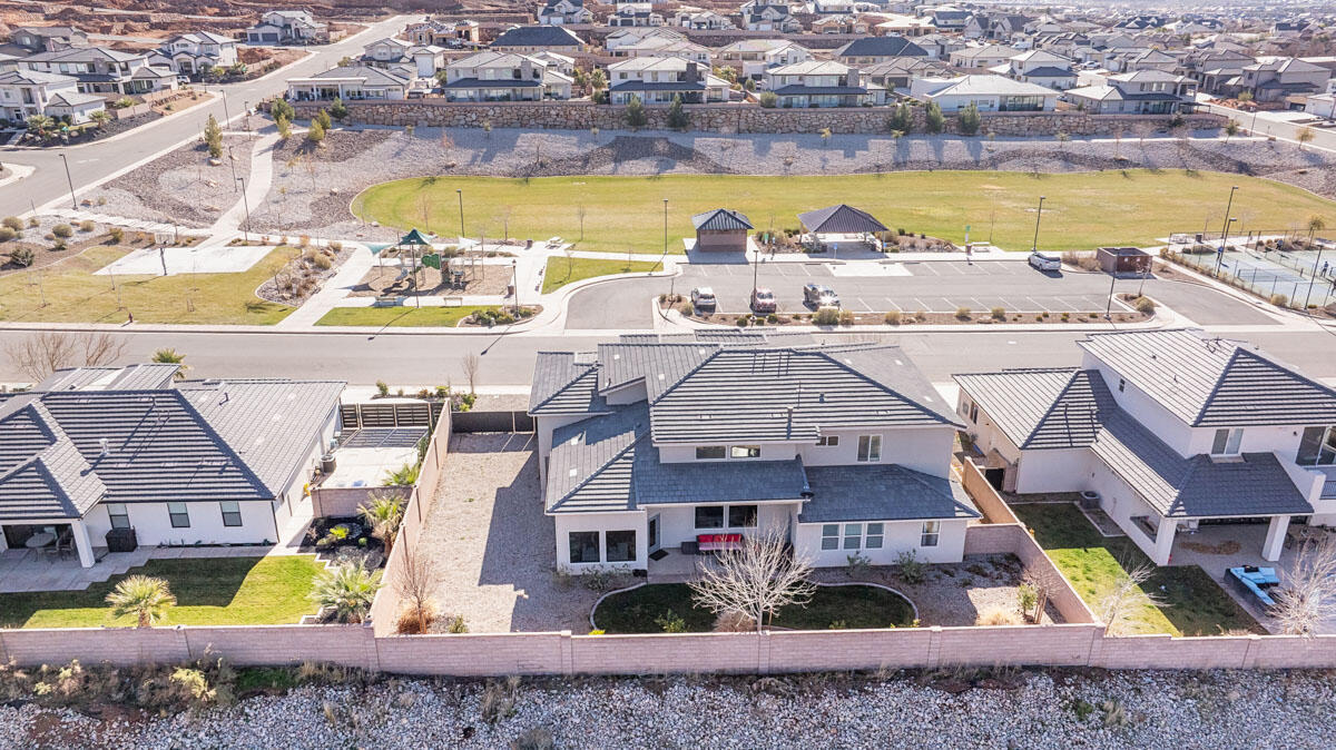 1345 E Black Brush DR