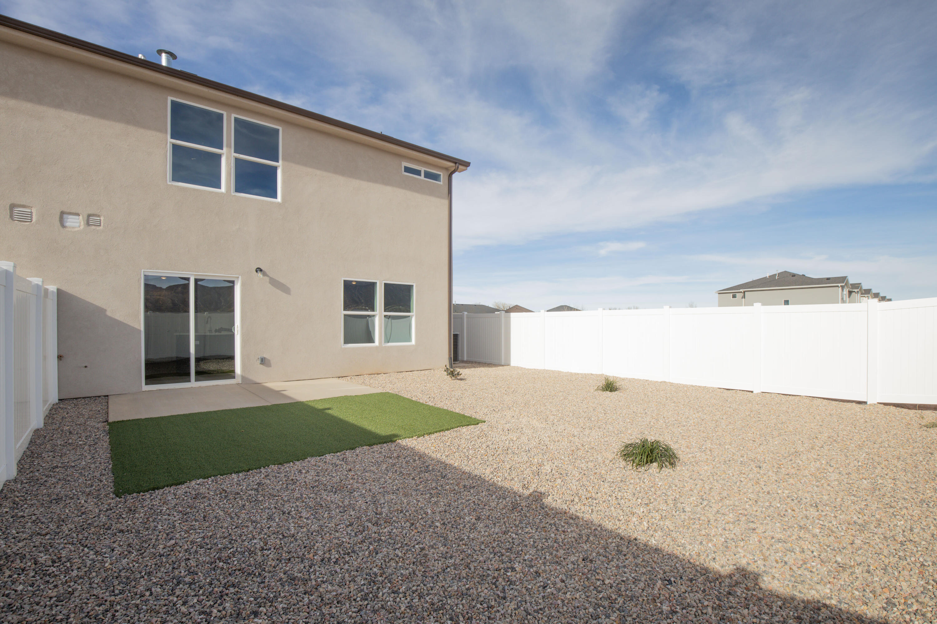 2614 N Clark Parkway