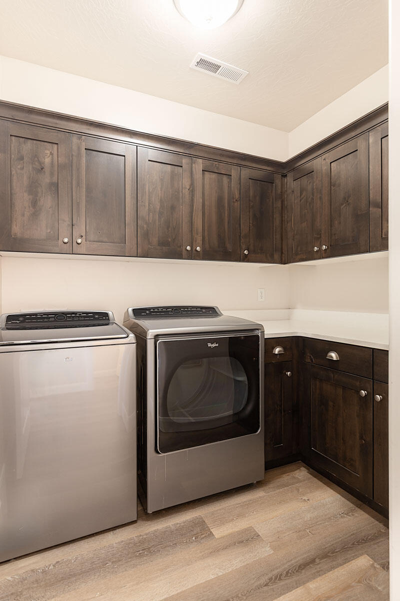 1345 E Black Brush DR