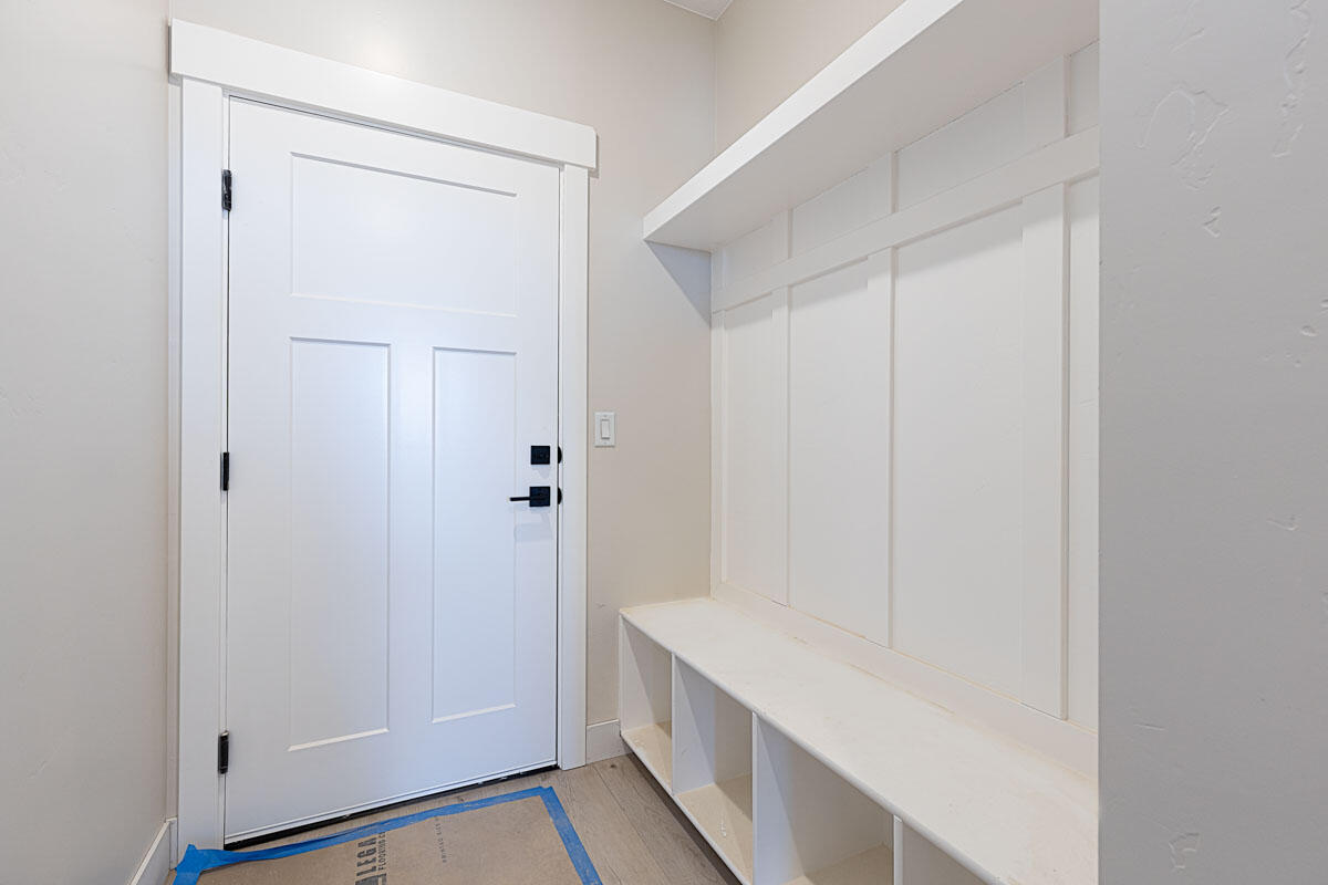 536 S Foundation Trail