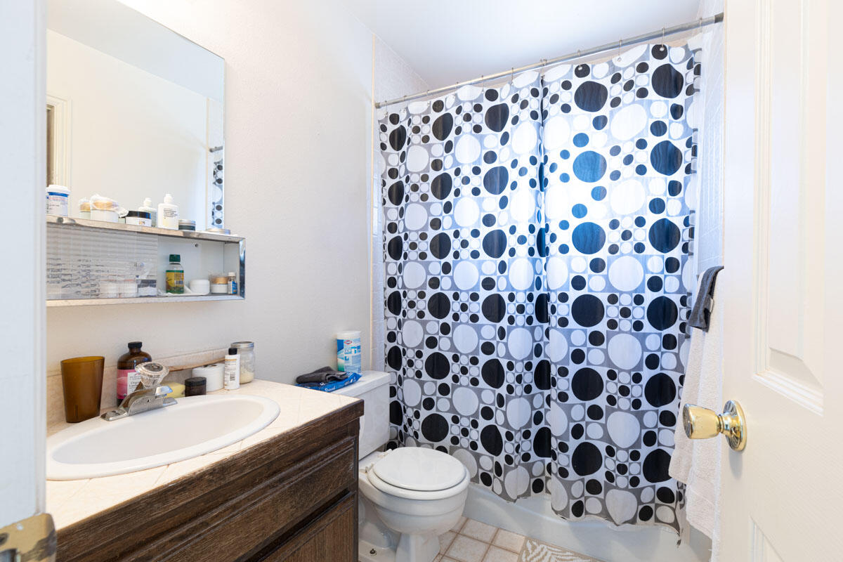 275 E 200 South ST S, C3