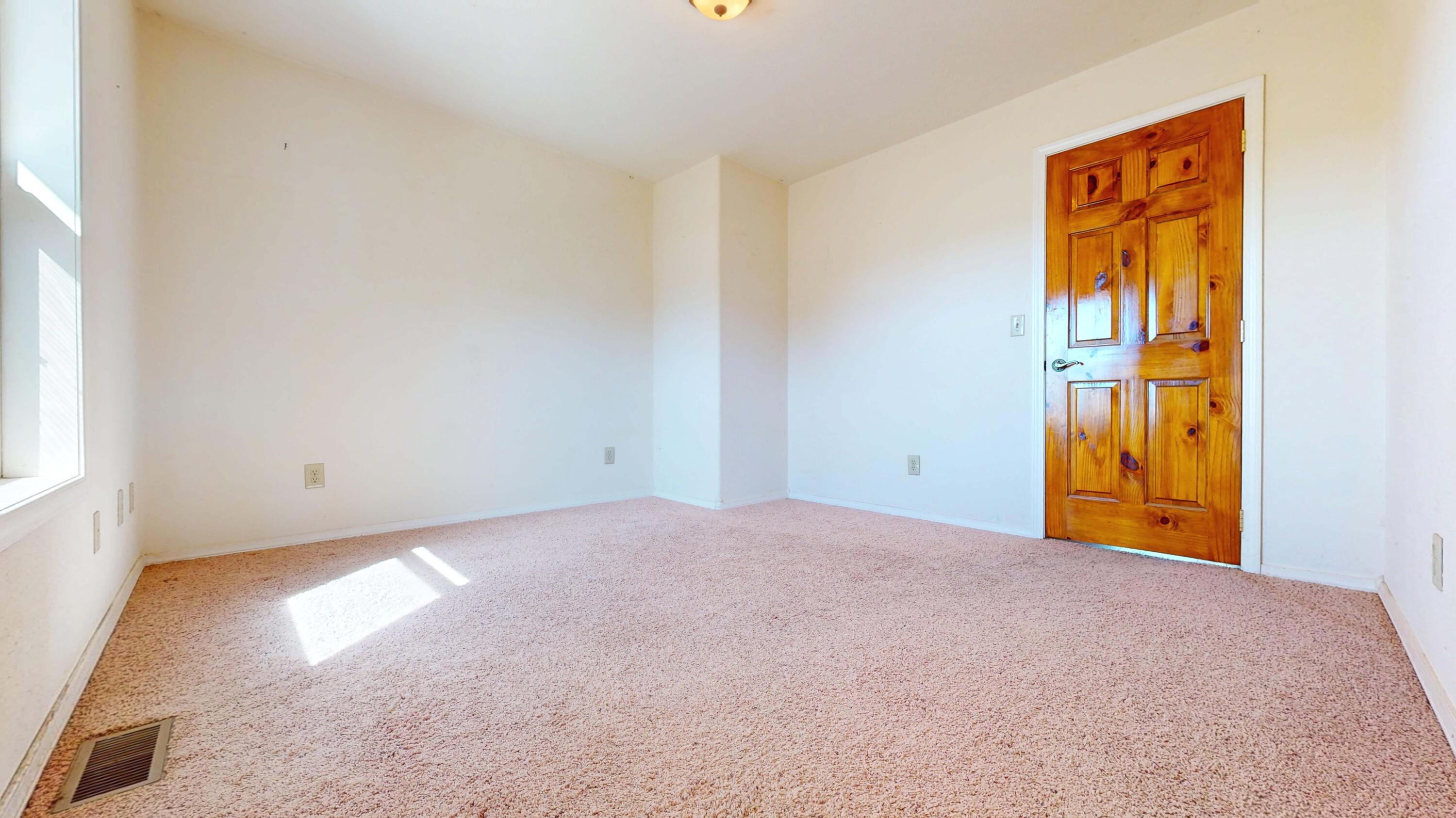 721 S Westview DR