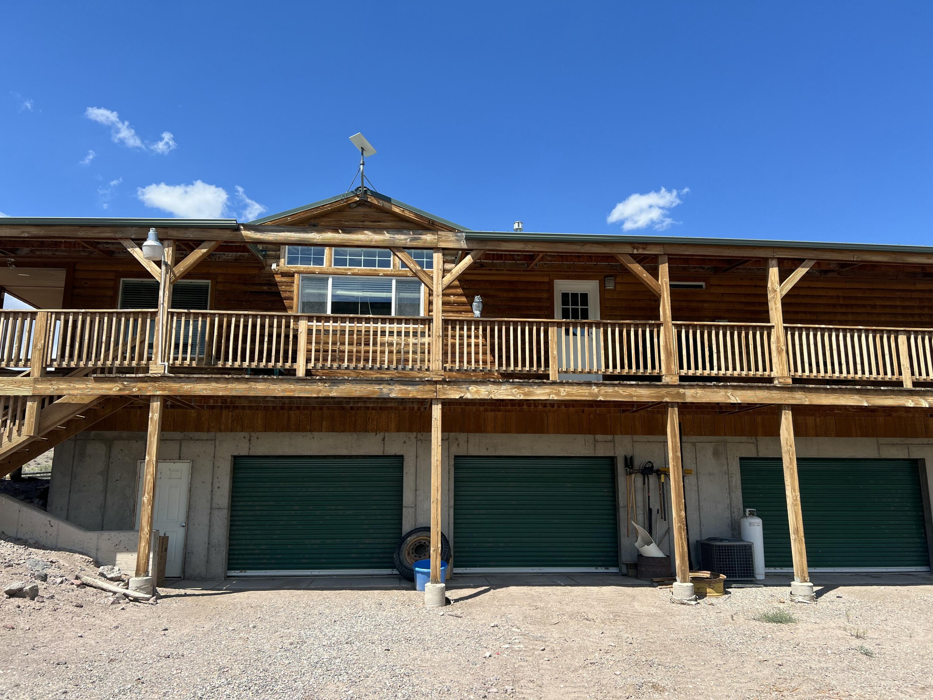 1401 W Highway 62