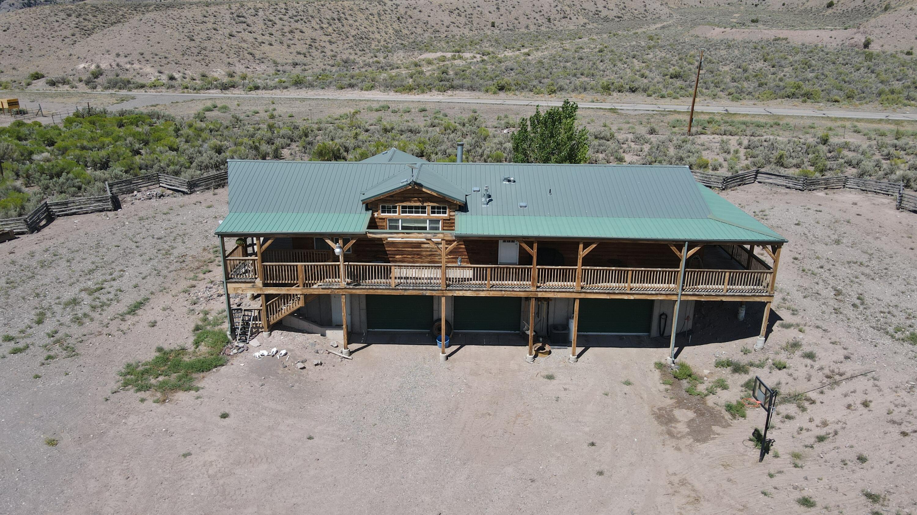 1401 W Highway 62