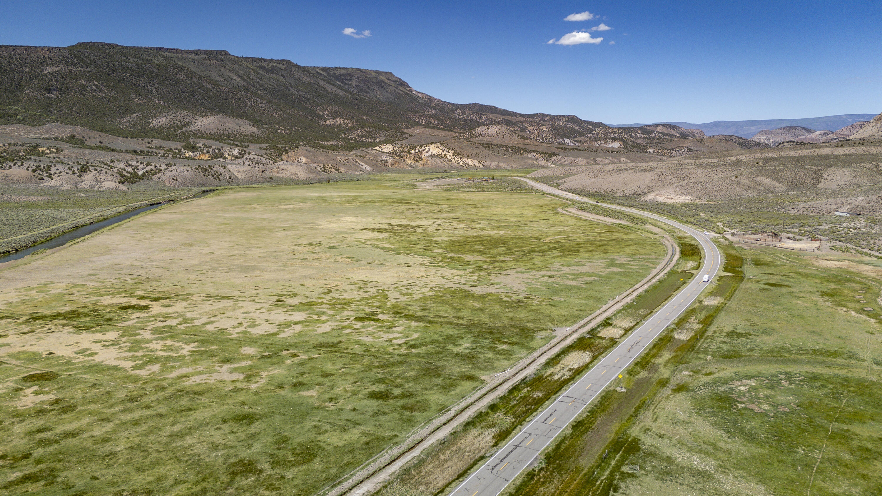 1401 W Highway 62