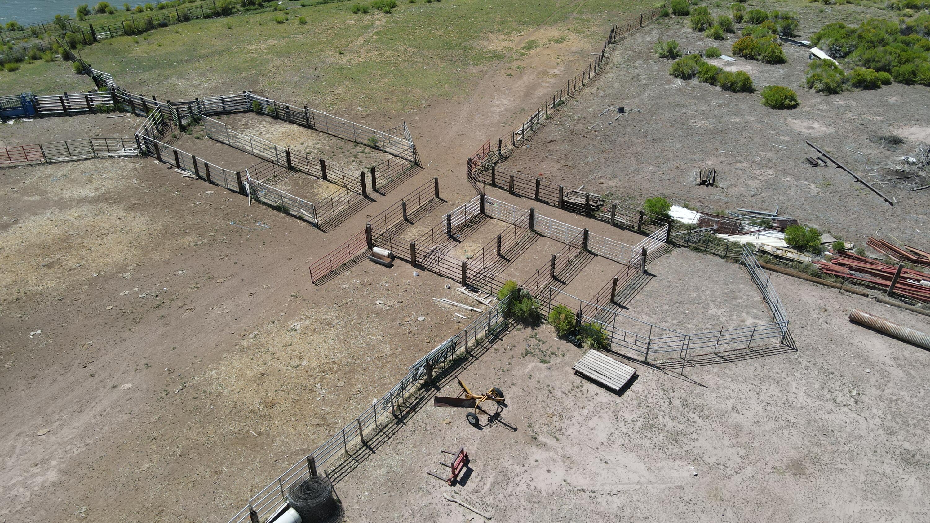 1401 W Highway 62