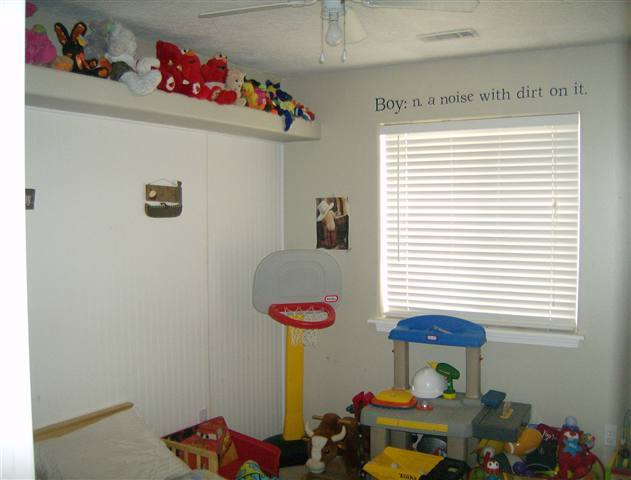 4637 N Santa Fe Trail