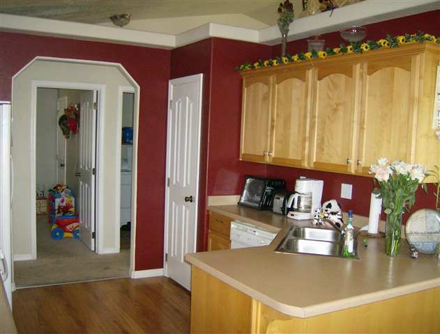 4637 N Santa Fe Trail