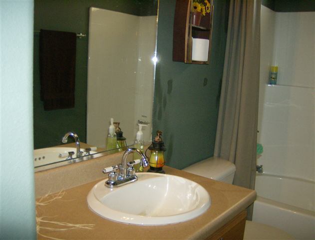 4637 N Santa Fe Trail