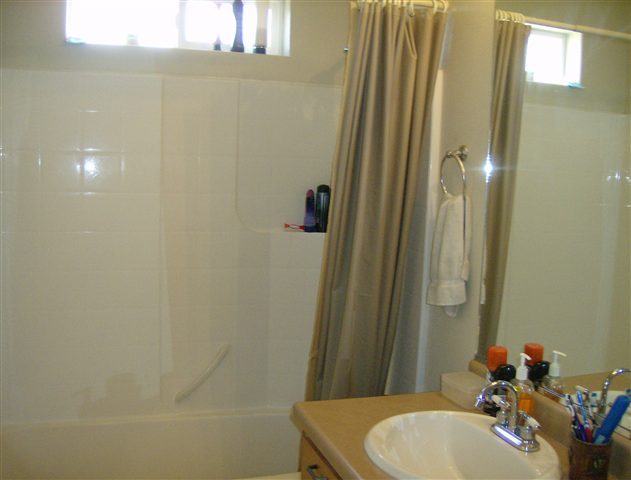 4637 N Santa Fe Trail