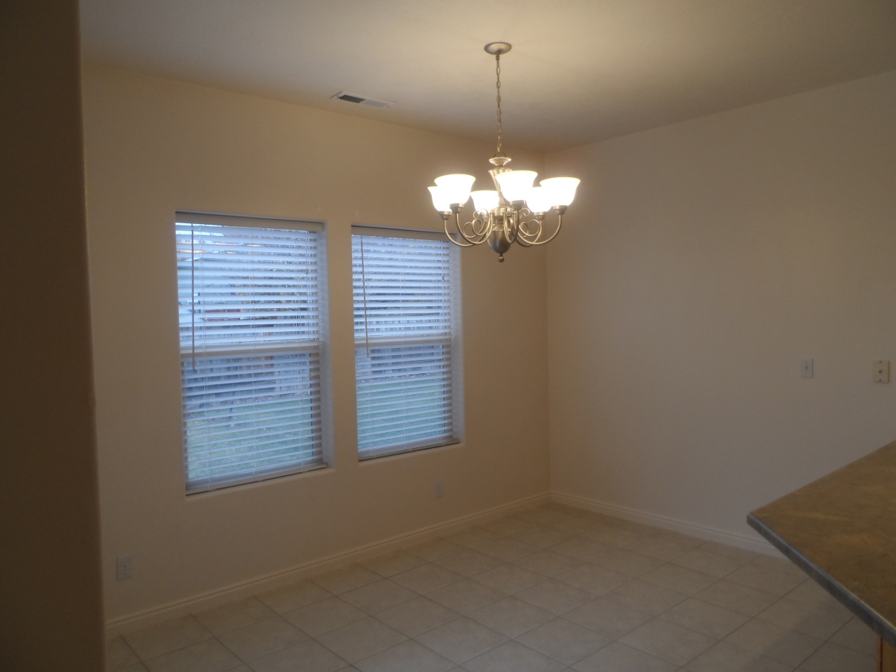 284 N TORREY PINES CIR