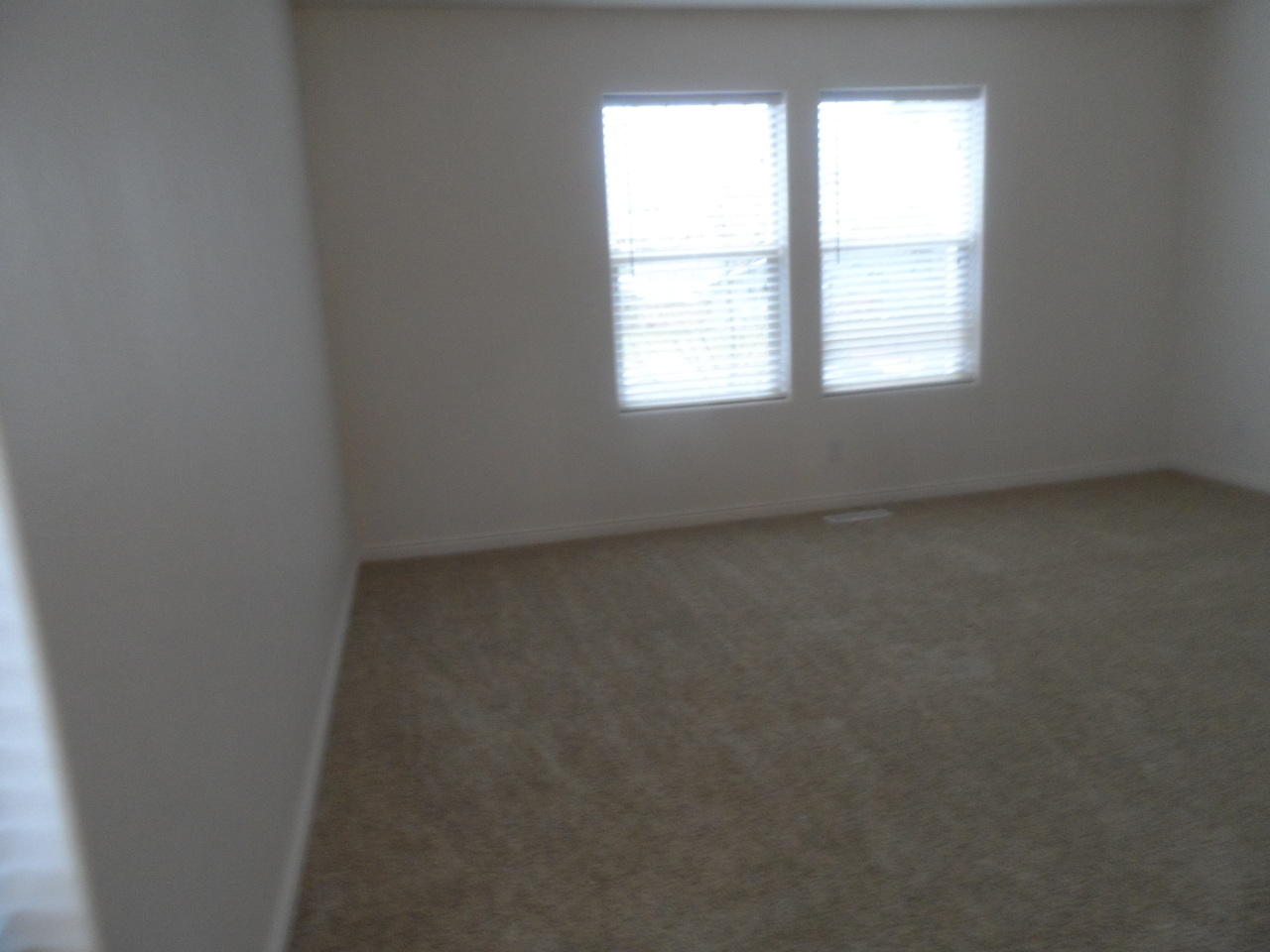 284 N TORREY PINES CIR