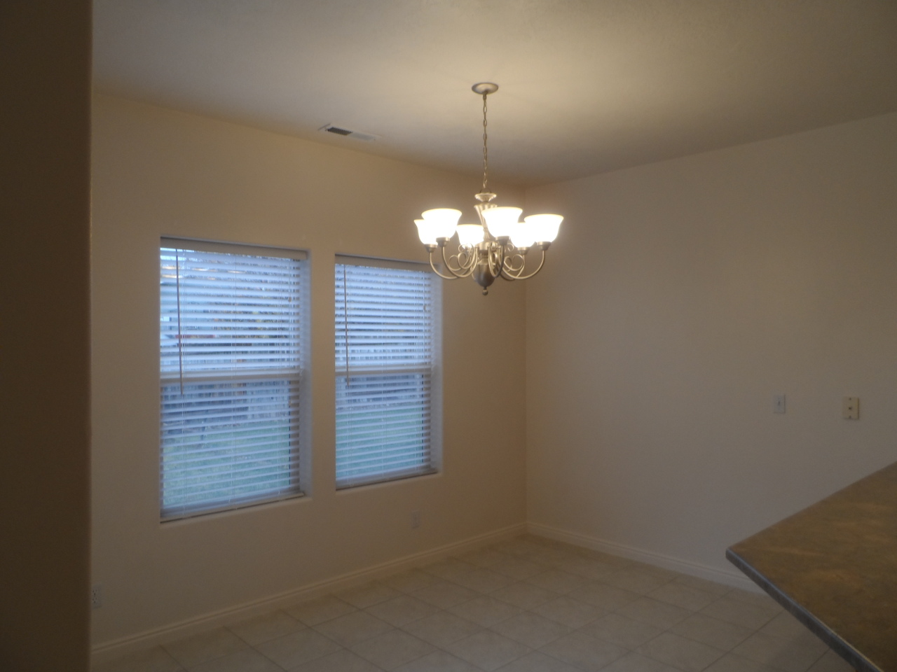 284 N TORREY PINES CIR