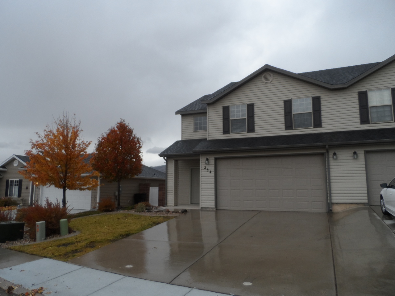 284 N TORREY PINES CIR