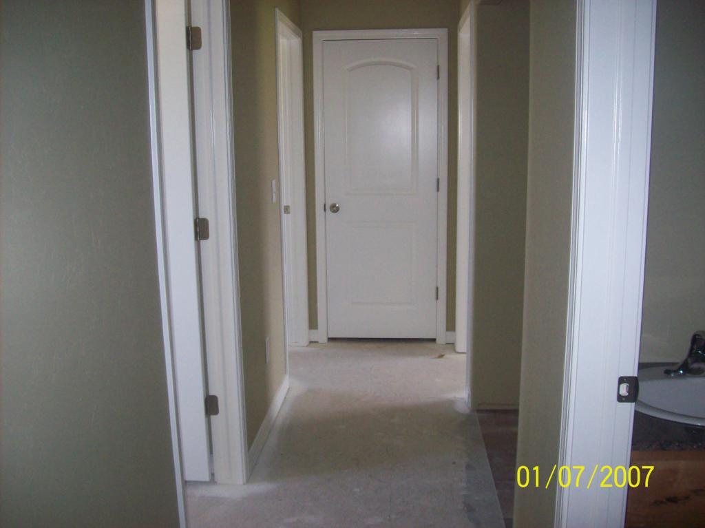 2806 N Clark Parkway