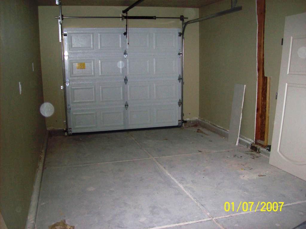 2806 N Clark Parkway