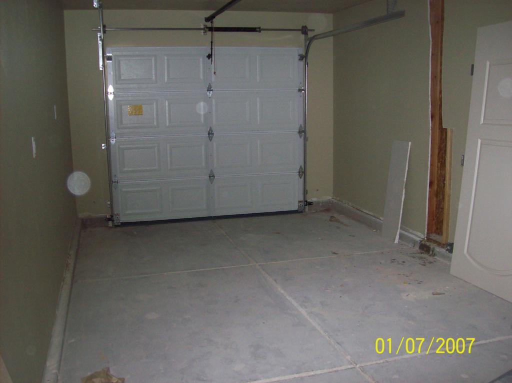 2806 N Clark Parkway