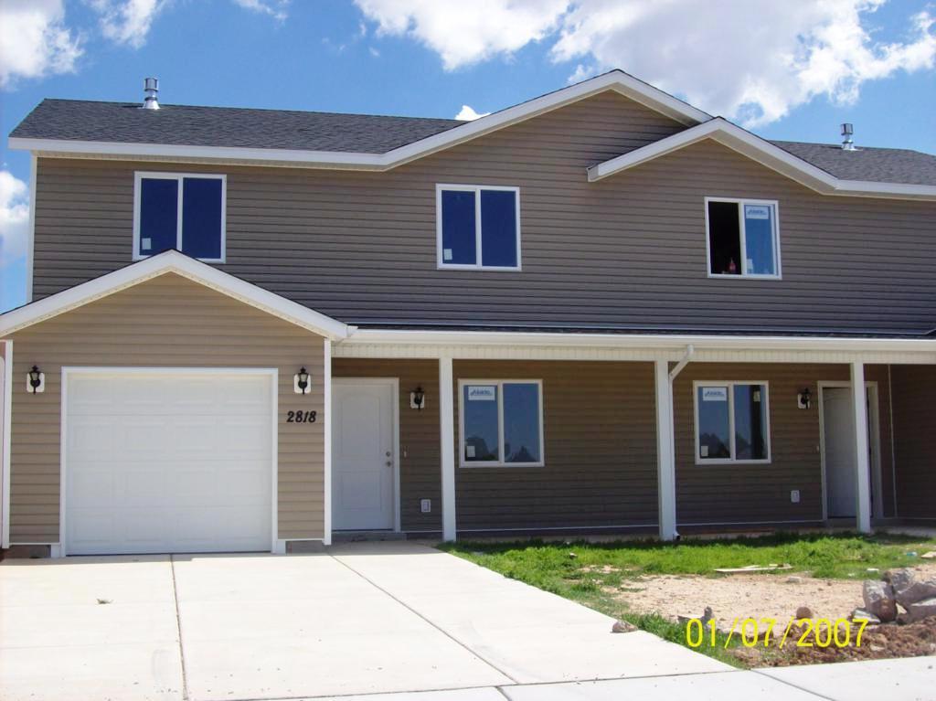 2806 N Clark Parkway