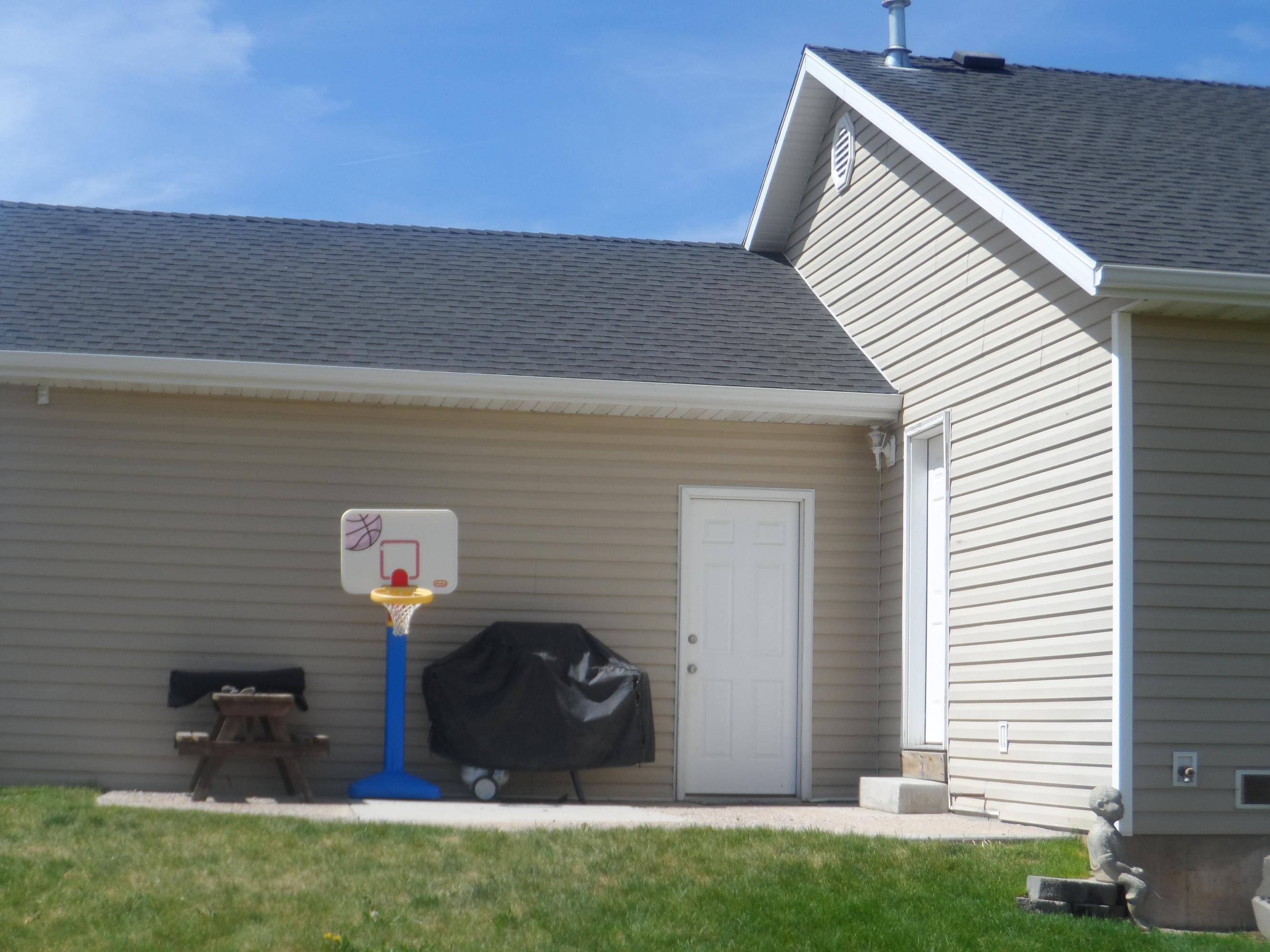 1593 E Southern Homestaed Blvd