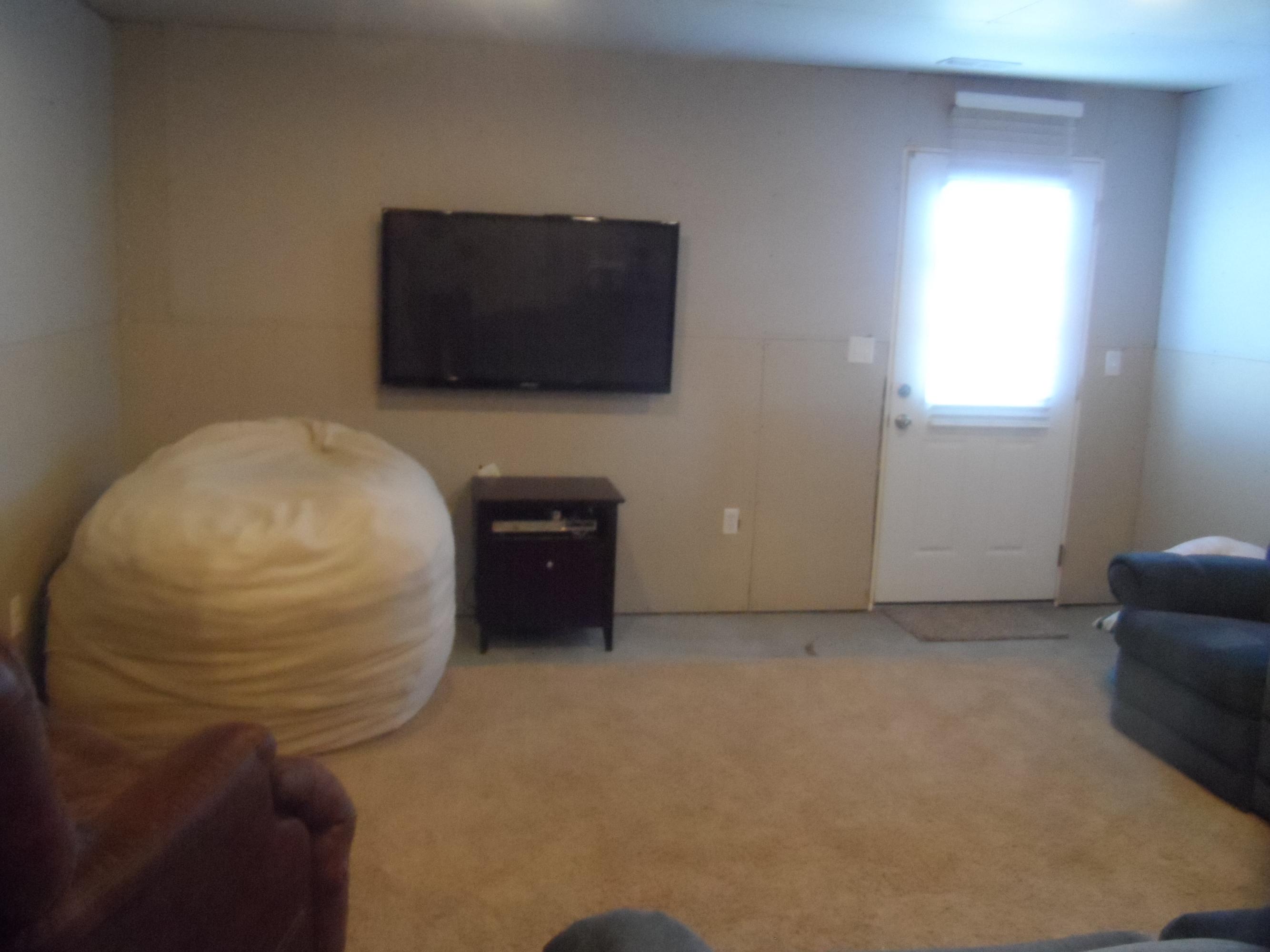 1593 E Southern Homestaed Blvd