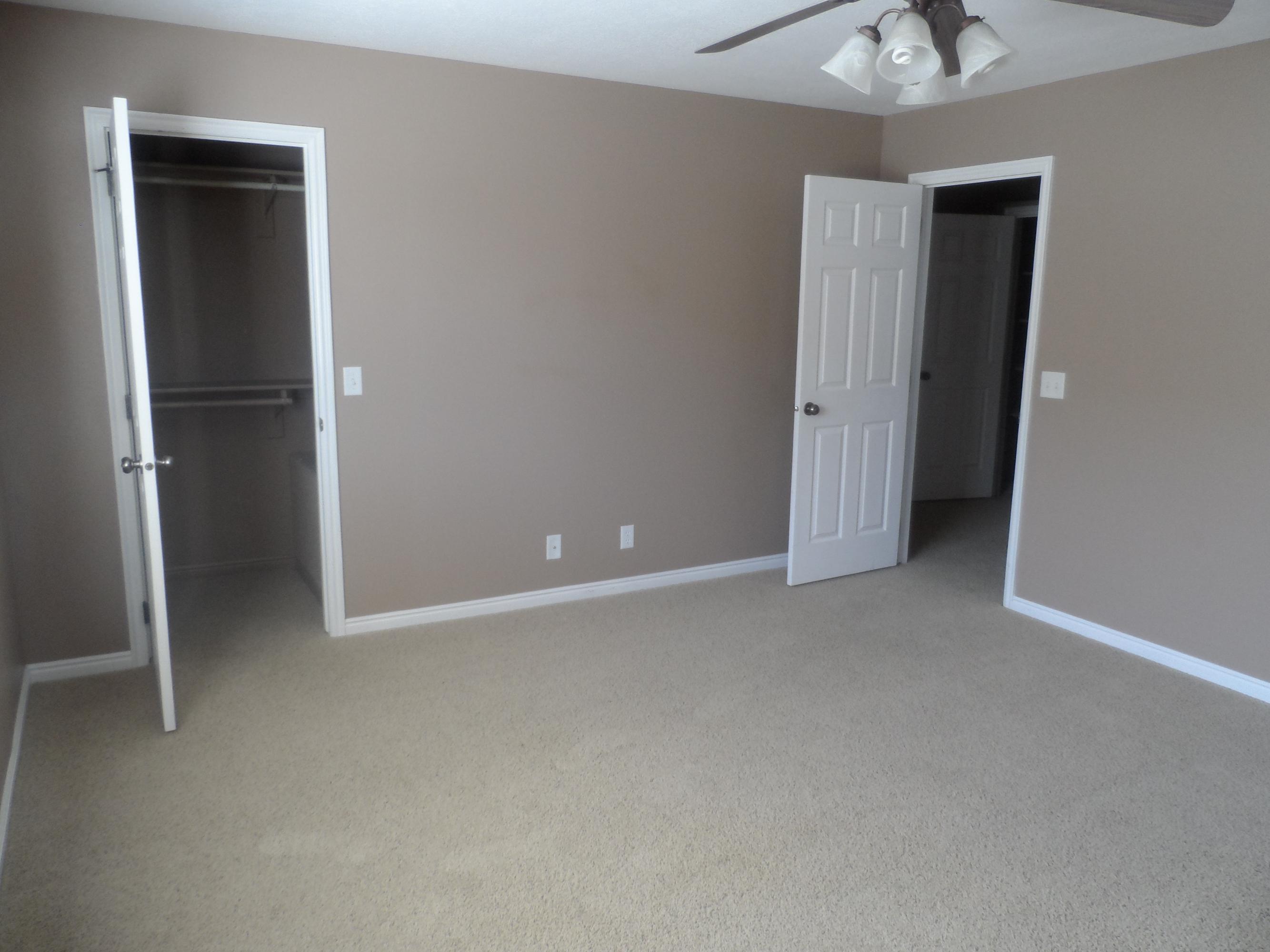 1148 N NORTHFIELD RD, #34 #34