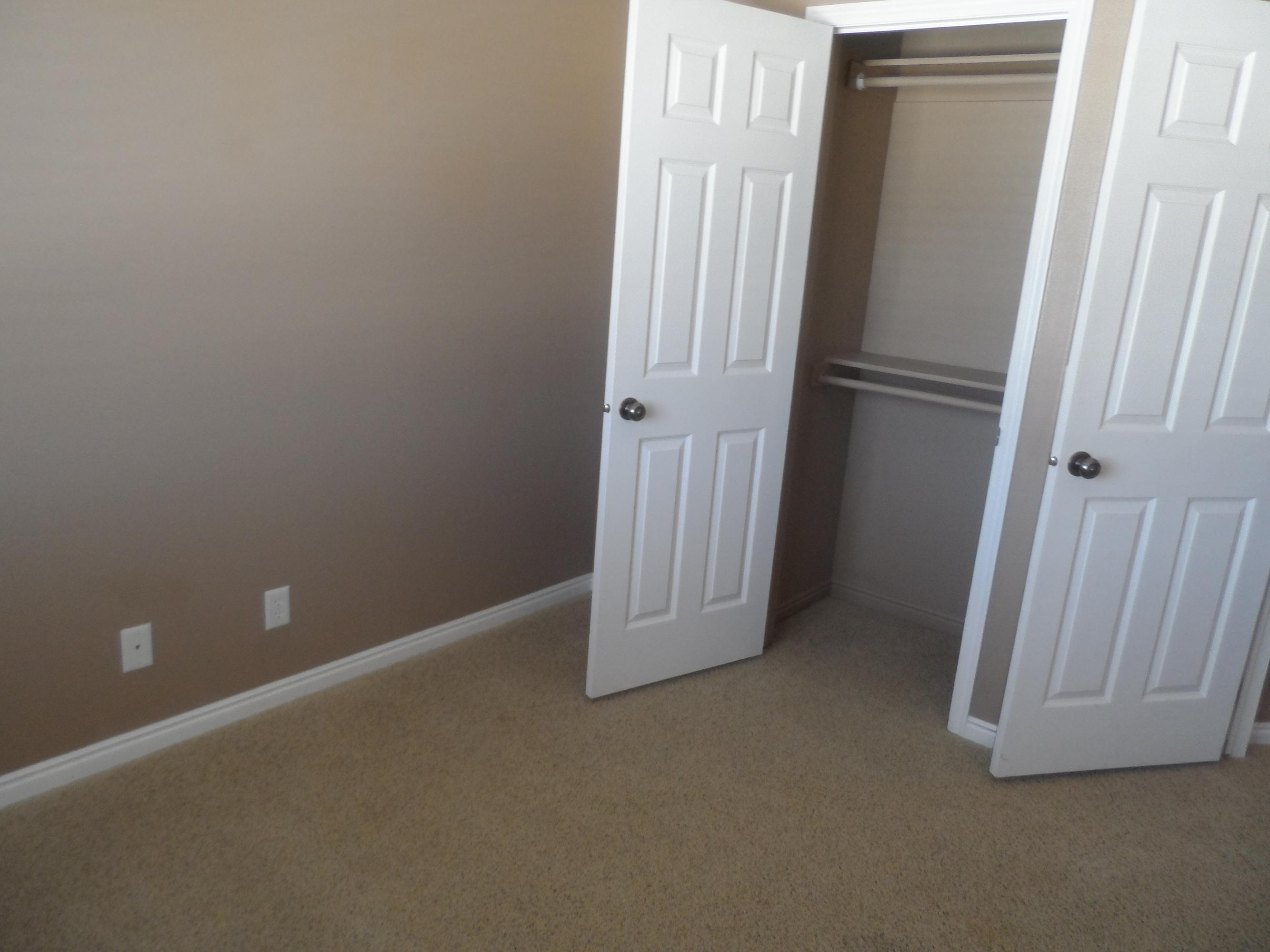 1148 N NORTHFIELD RD, #34 #34