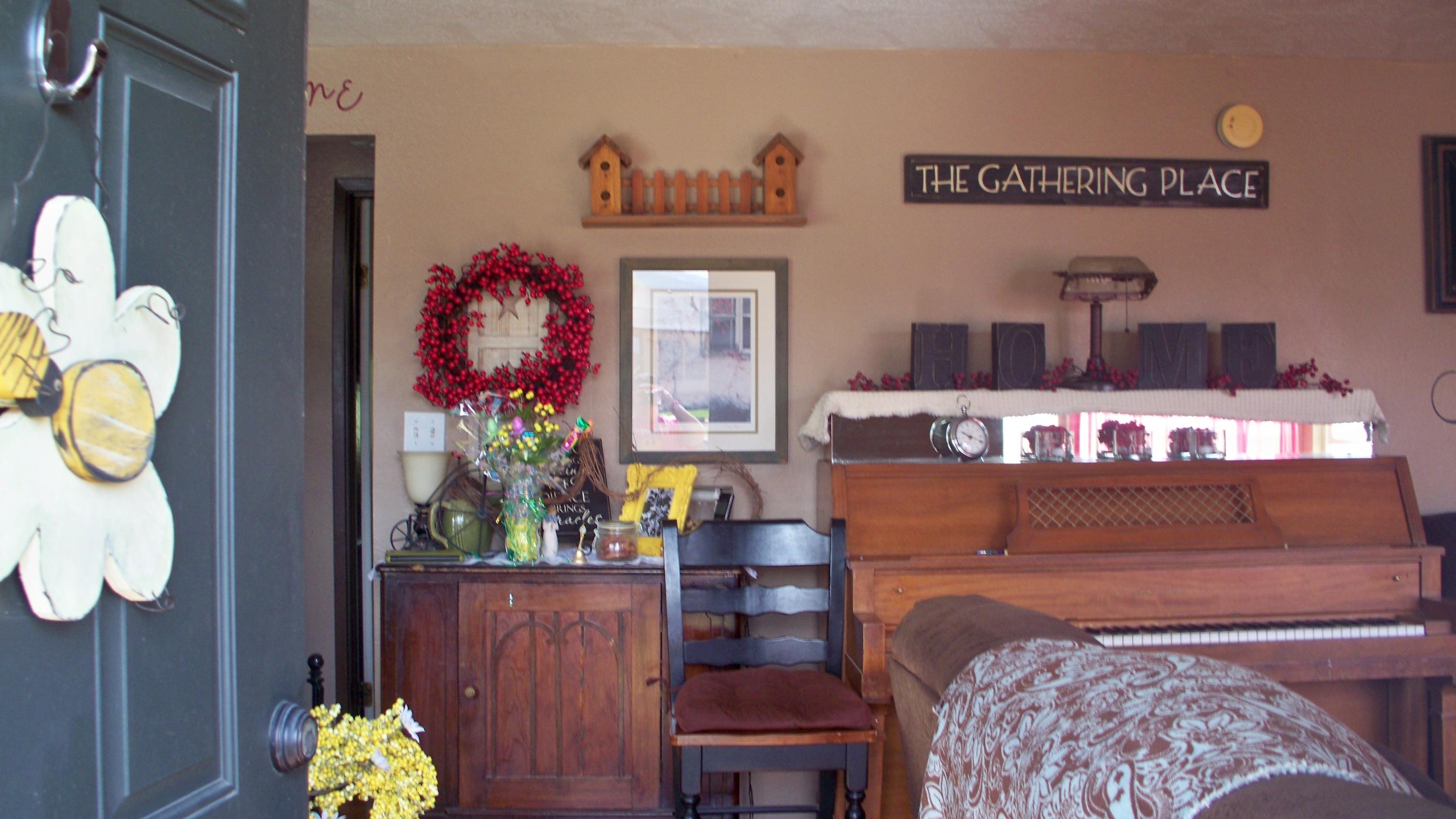 4921 N MULE TRAIN DR