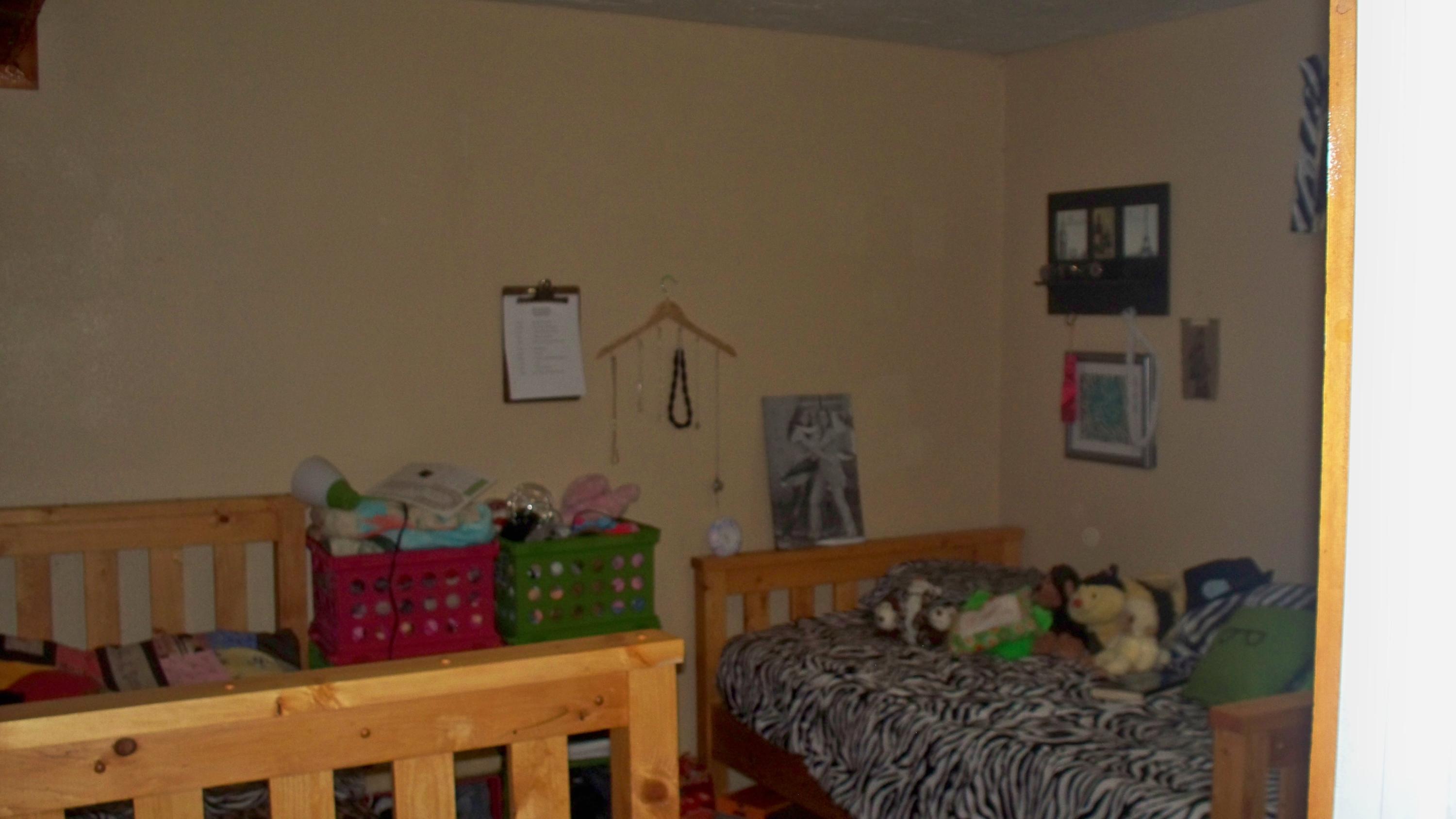 4921 N MULE TRAIN DR