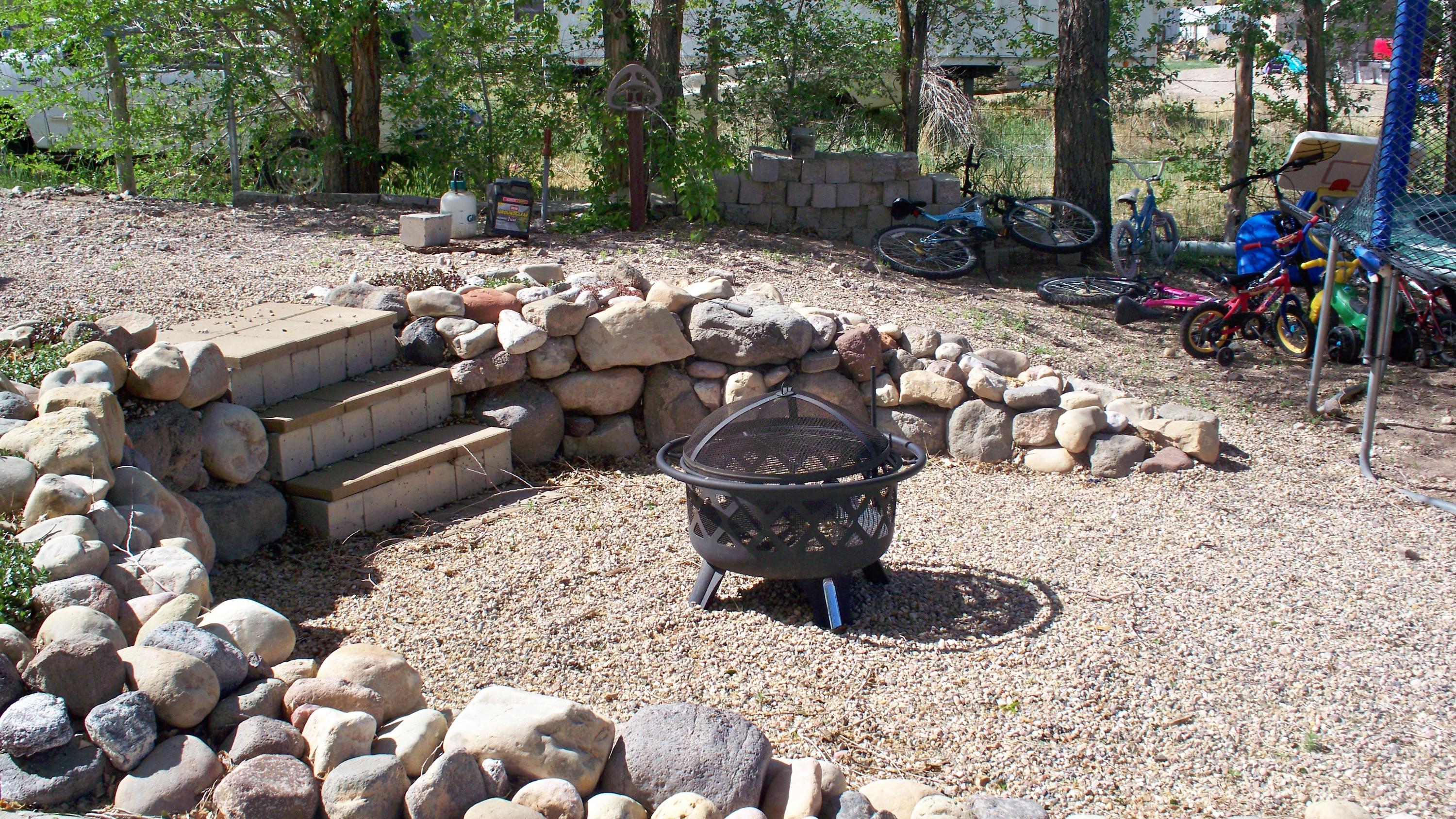 4921 N MULE TRAIN DR