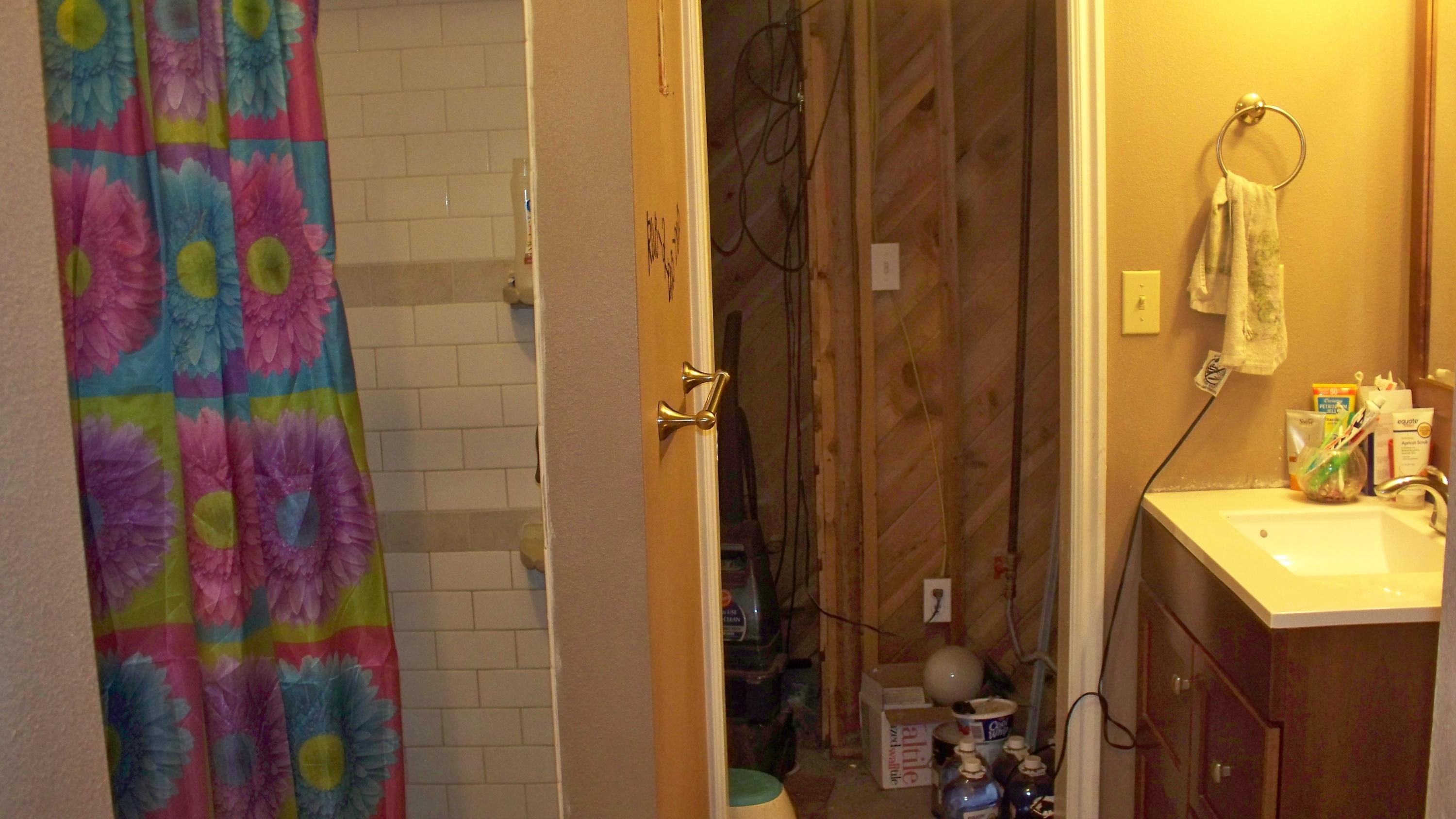 4921 N MULE TRAIN DR