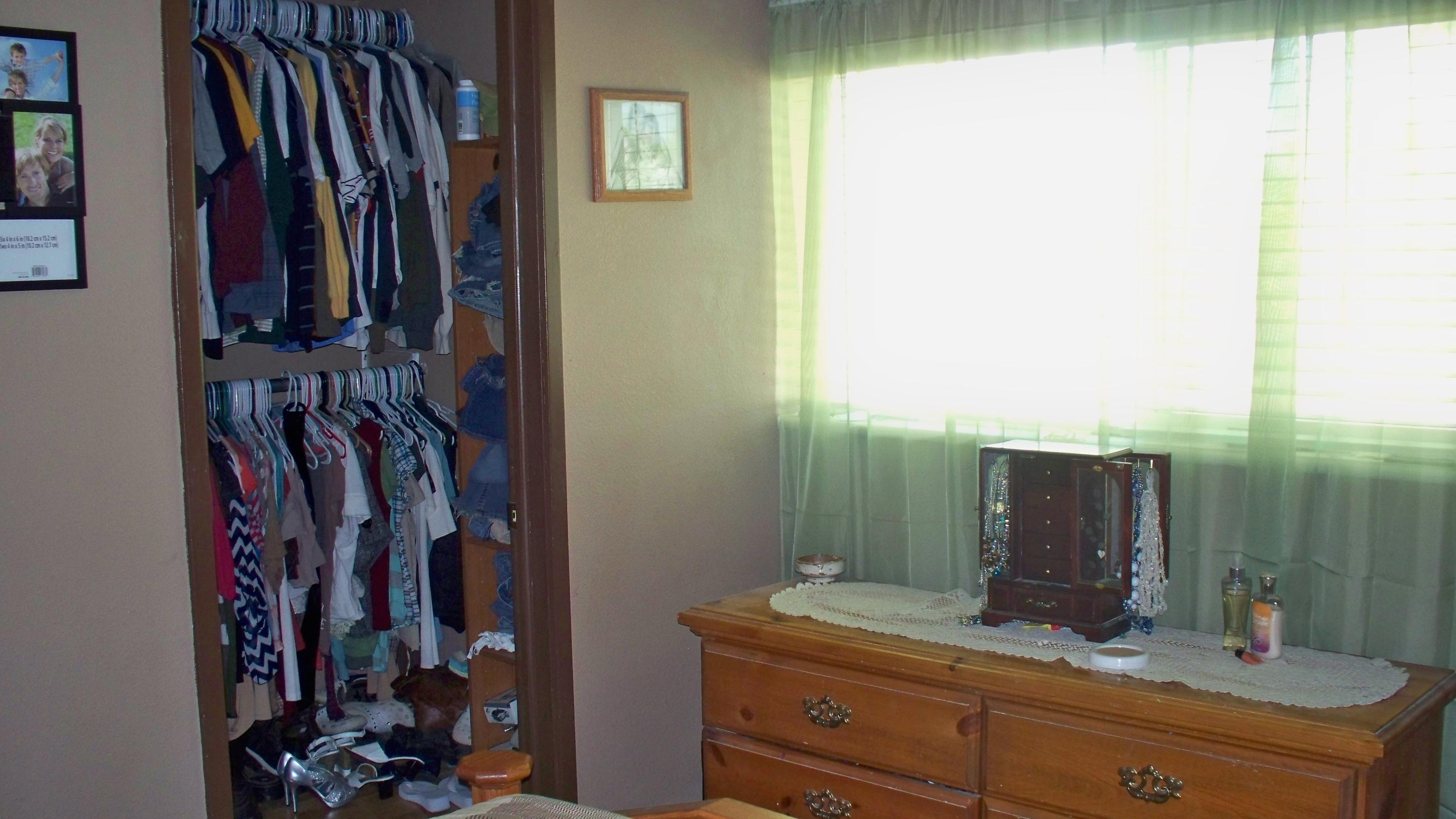 4921 N MULE TRAIN DR