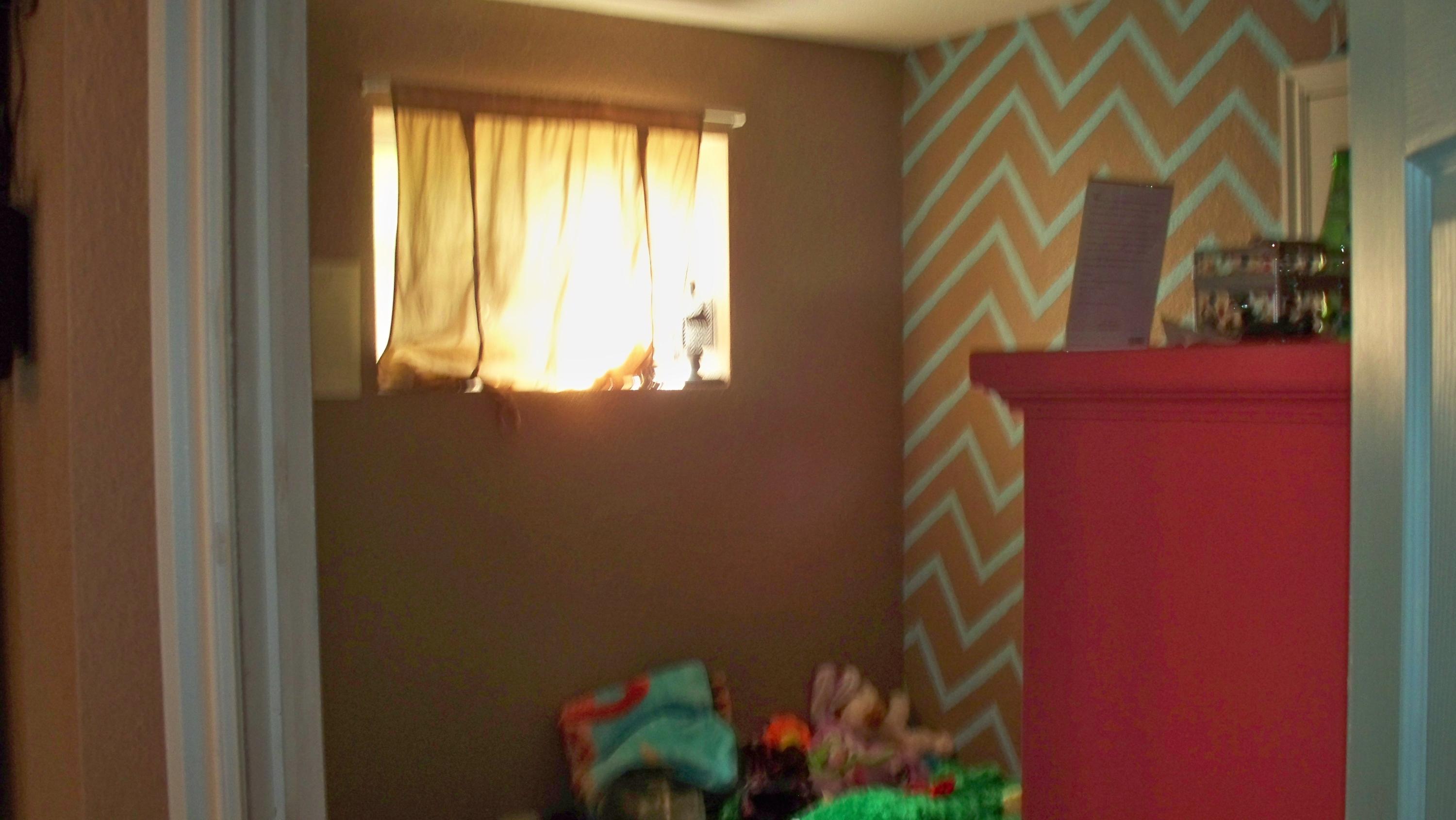 4921 N MULE TRAIN DR