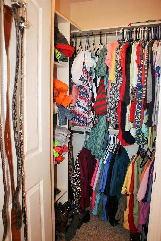 1736 W CLARK Parkway N