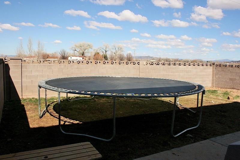 1736 W CLARK Parkway N